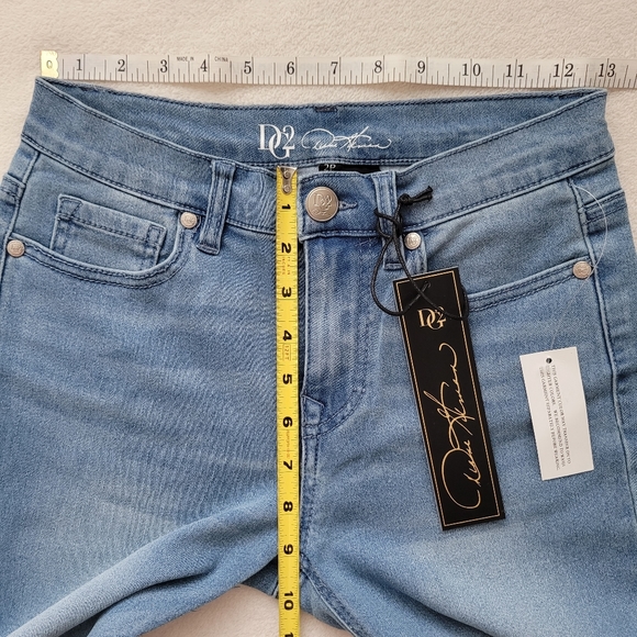 DG2 | Stretch Straight Leg Jeans NEW 2/SHORT faded blue - Picture 3 of 13